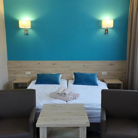 Hotel Krystyna シュチトノ エクステリア 写真
