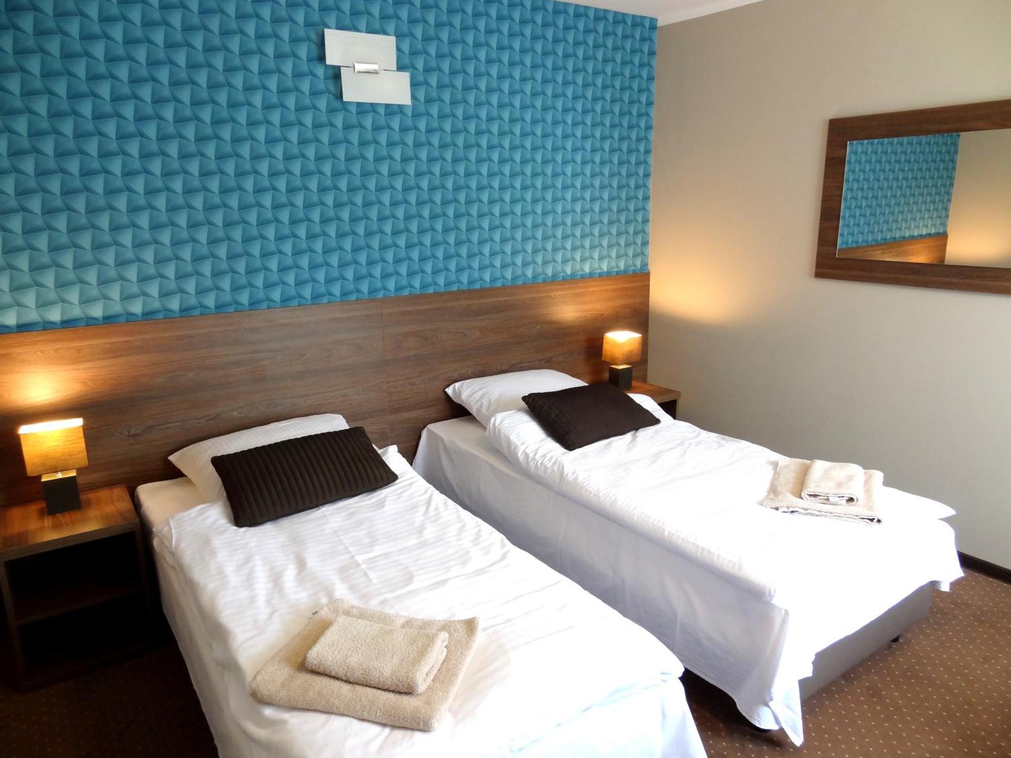 Hotel Krystyna シュチトノ エクステリア 写真