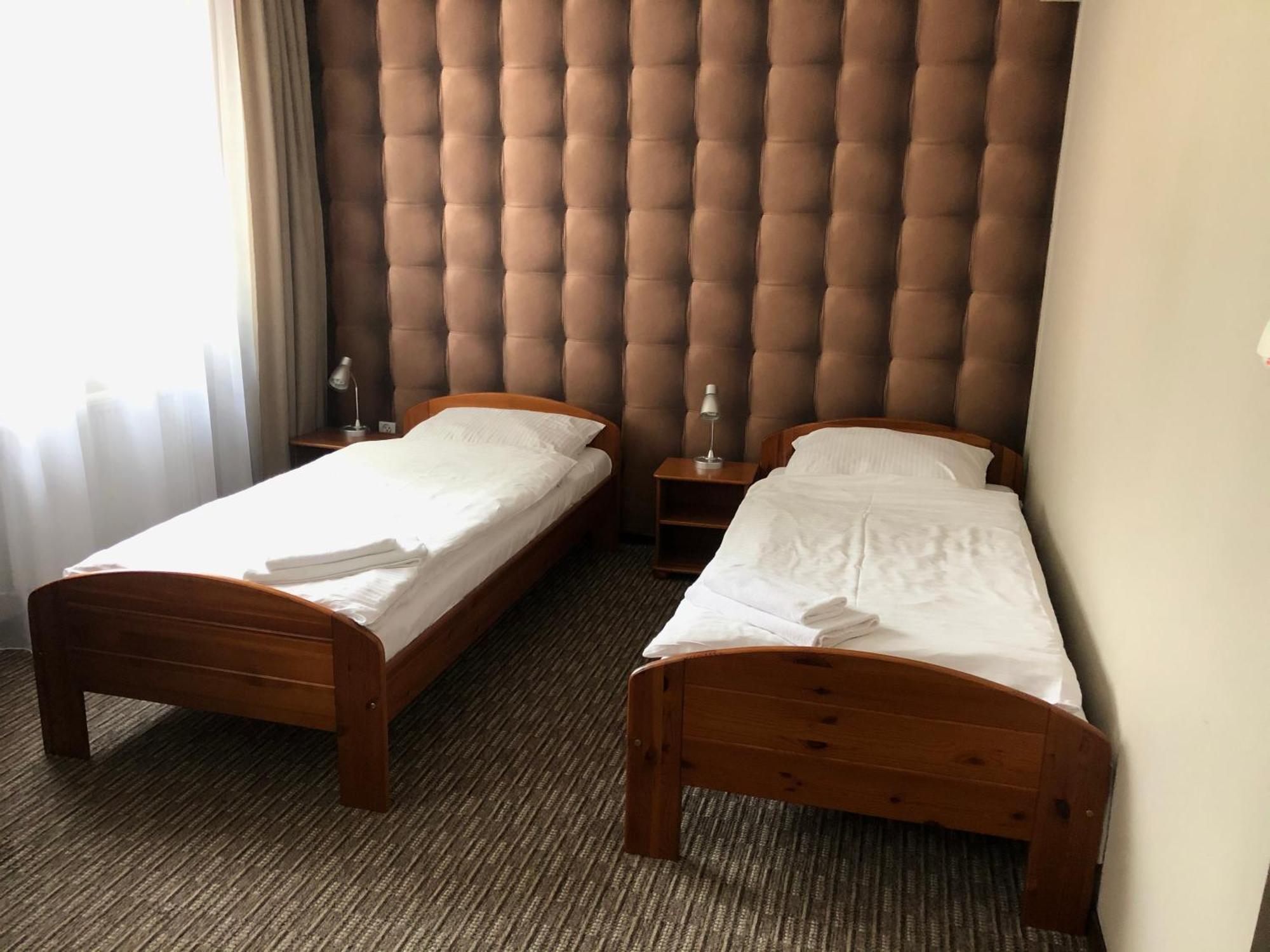 Hotel Krystyna シュチトノ エクステリア 写真